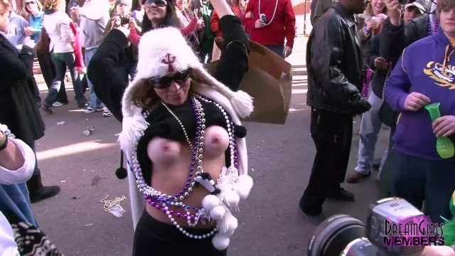 DreamGirls Members - Big Glorious Tits Flashed on Bourbon St during Mardi Gras