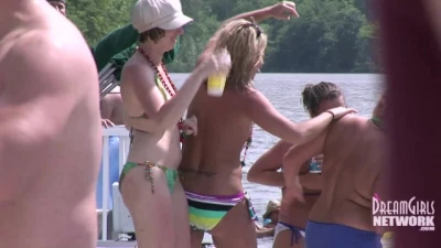 Wives, Girlfriends, Sisters, & Mom's all Party Naked Lake of the Ozarks