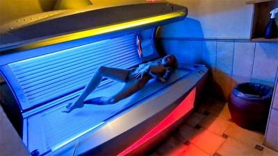 Andy-Star - German Skinny-milf Gets Fucked by Stranger in Solarium