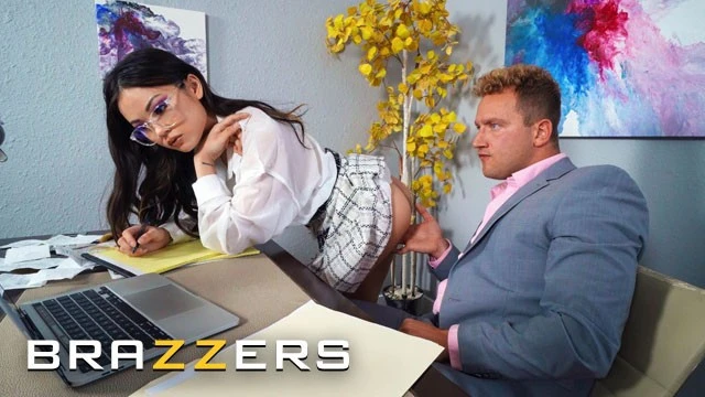 BRAZZERS - Sexy Lulu Seduces their Client with her Hot Body so she can get to Taste a new Dick